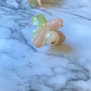 NEW Floral Pearl Earrings